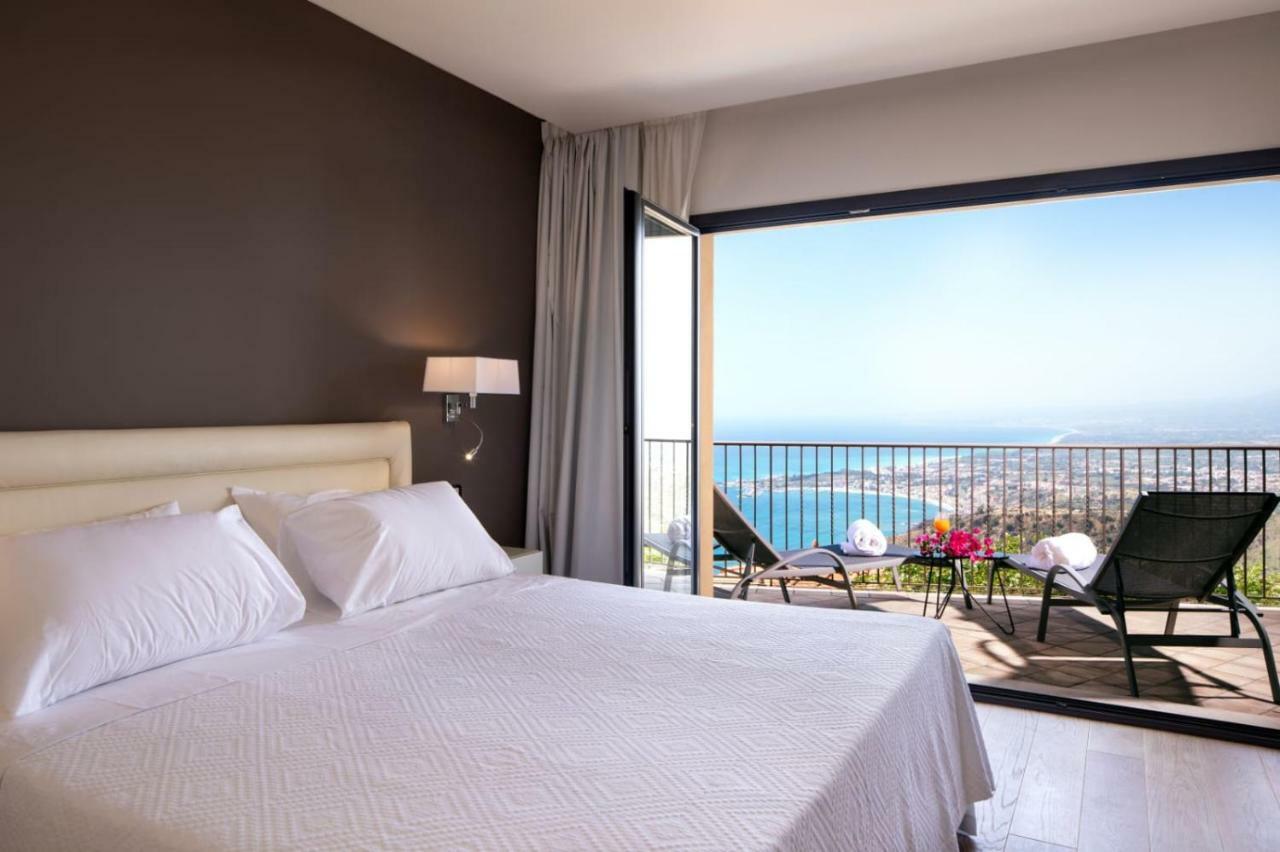 The View Luxury Apartments Taormina Eksteriør billede
