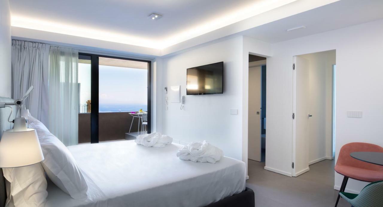 The View Luxury Apartments Taormina Eksteriør billede