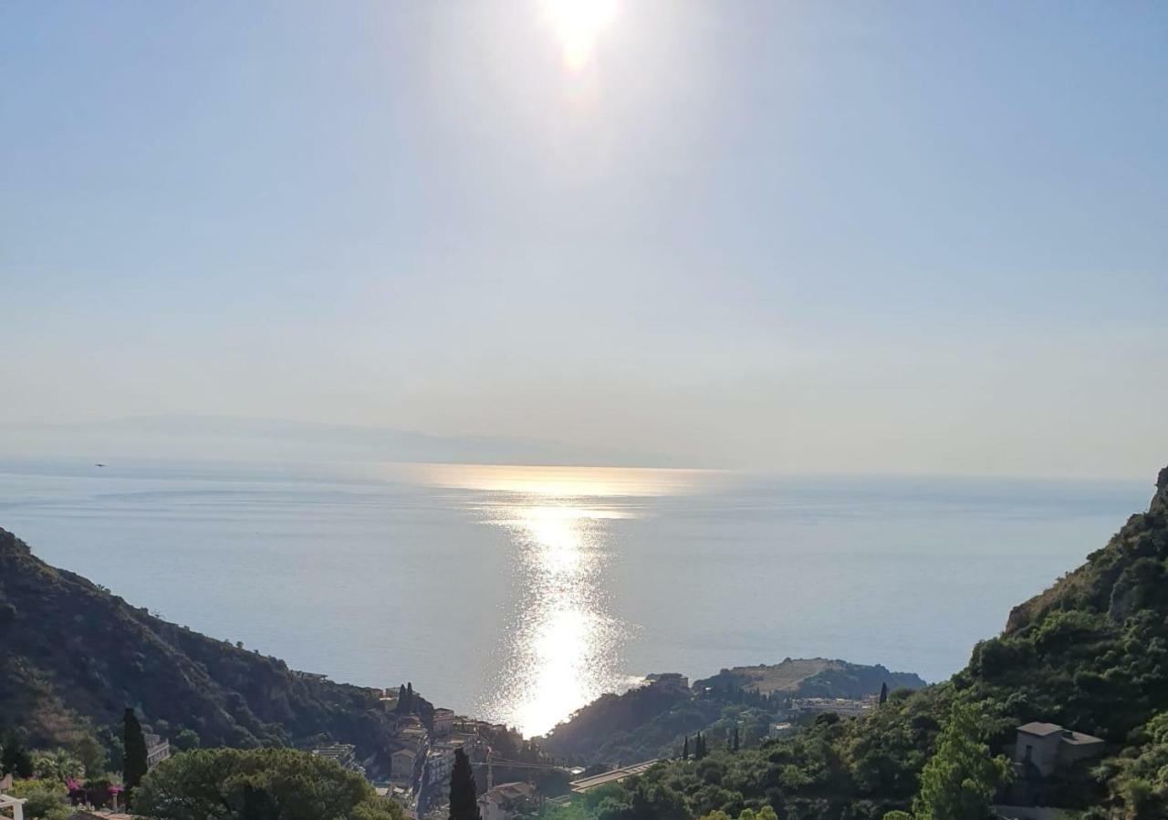 The View Luxury Apartments Taormina Eksteriør billede