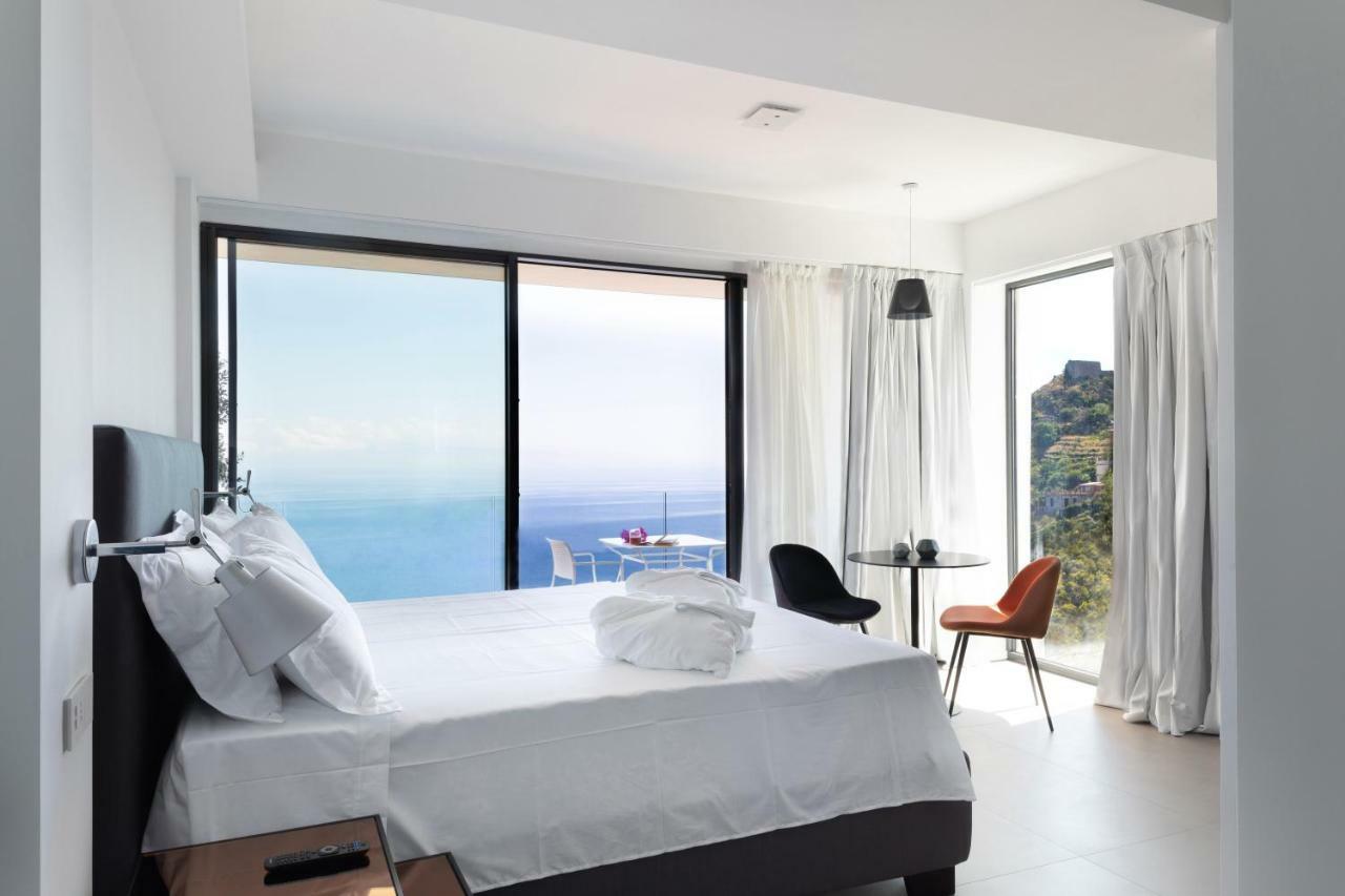 The View Luxury Apartments Taormina Eksteriør billede